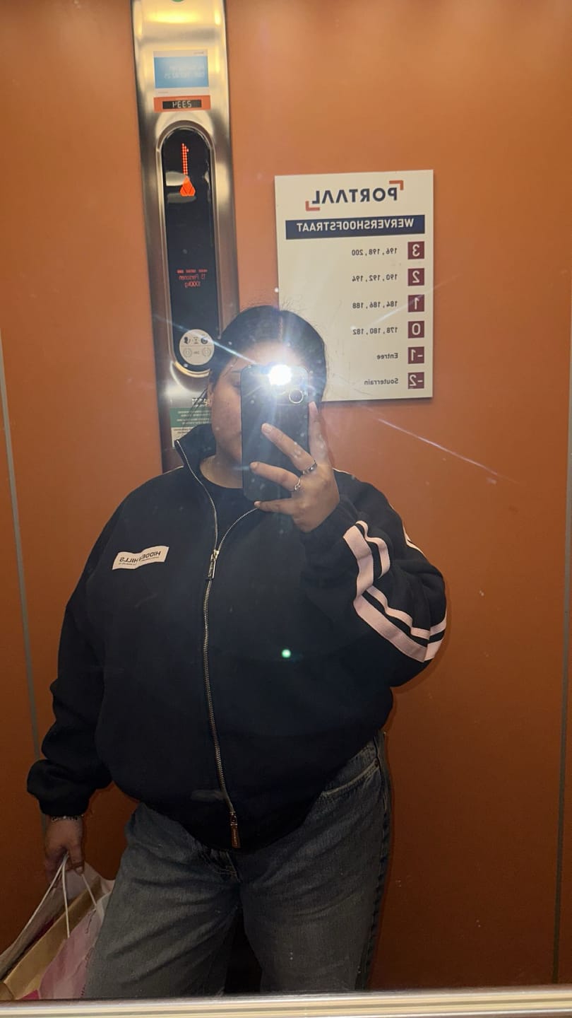 Customer photo review of STRIPED ZIP JACKET NAVY/LIGHT PINK