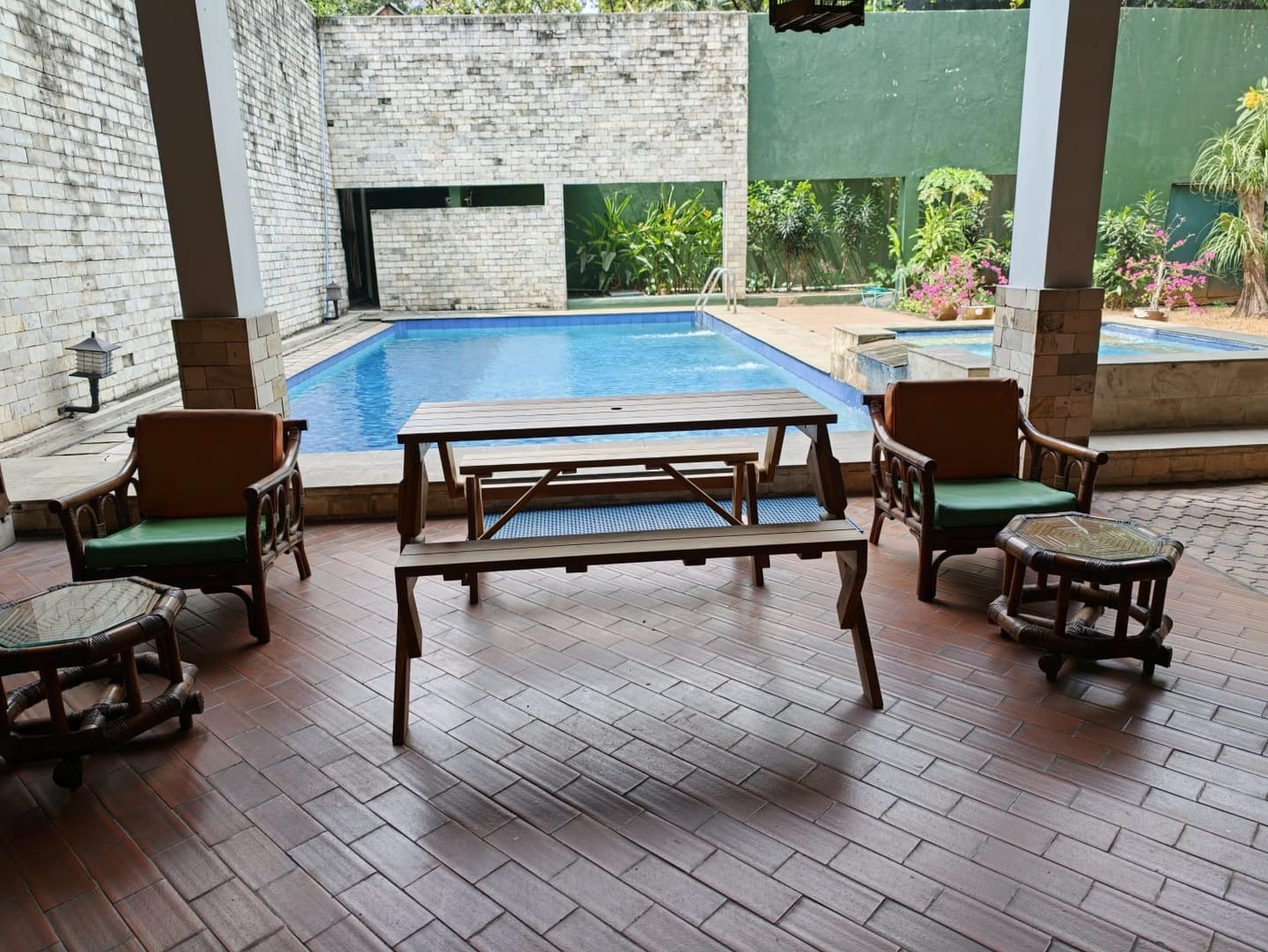 Customer photo review of 2-in-1 Reclaimed Teak Outdoor Bench & Table Set