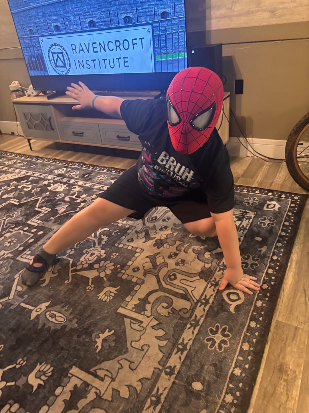 Customer photo review of Wearable Spider-Man Mask with Moving Eyes — Ring Remote Control | Kids & Adults Gift