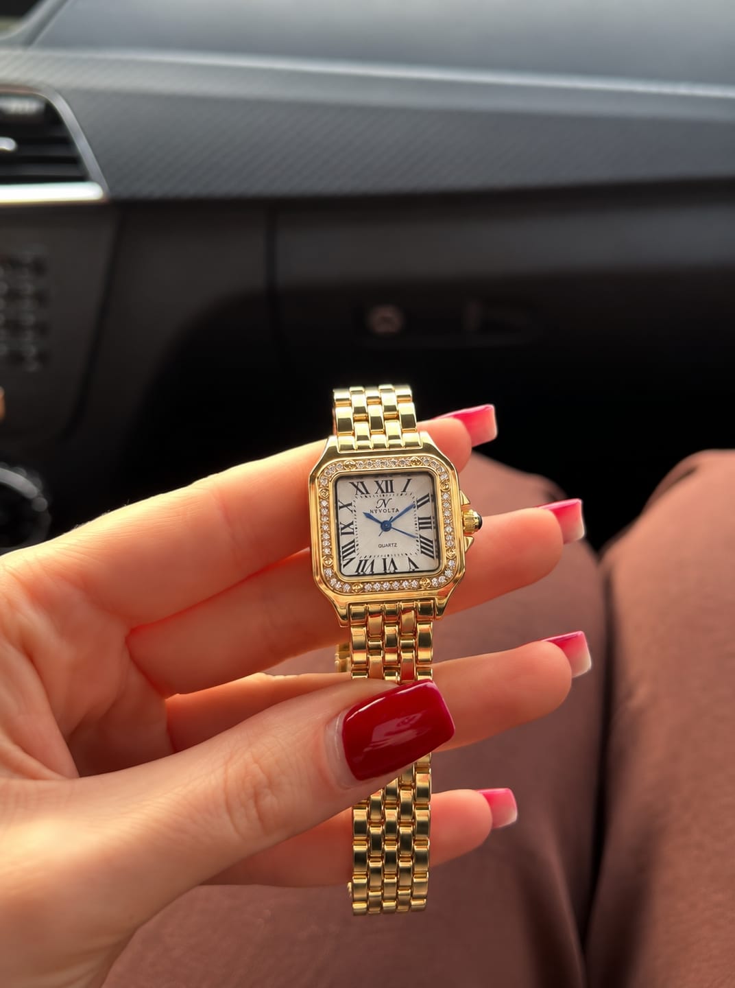 Customer photo review of Nyvolta® Valentina