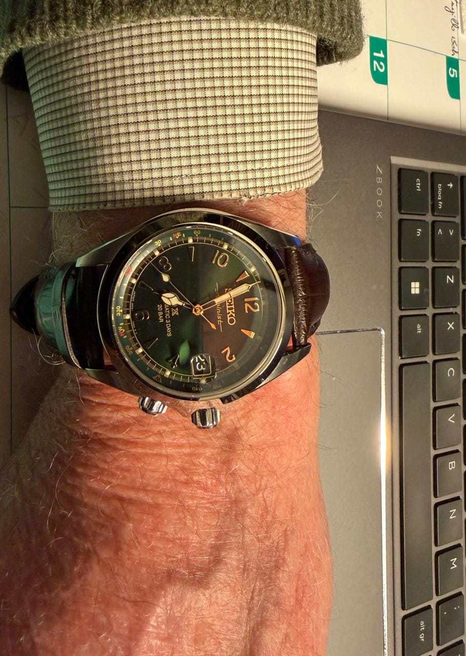 Customer photo review of Reloj Seiko New Alpinist Automático SBDC211 Made in Japan 6R55 JDM