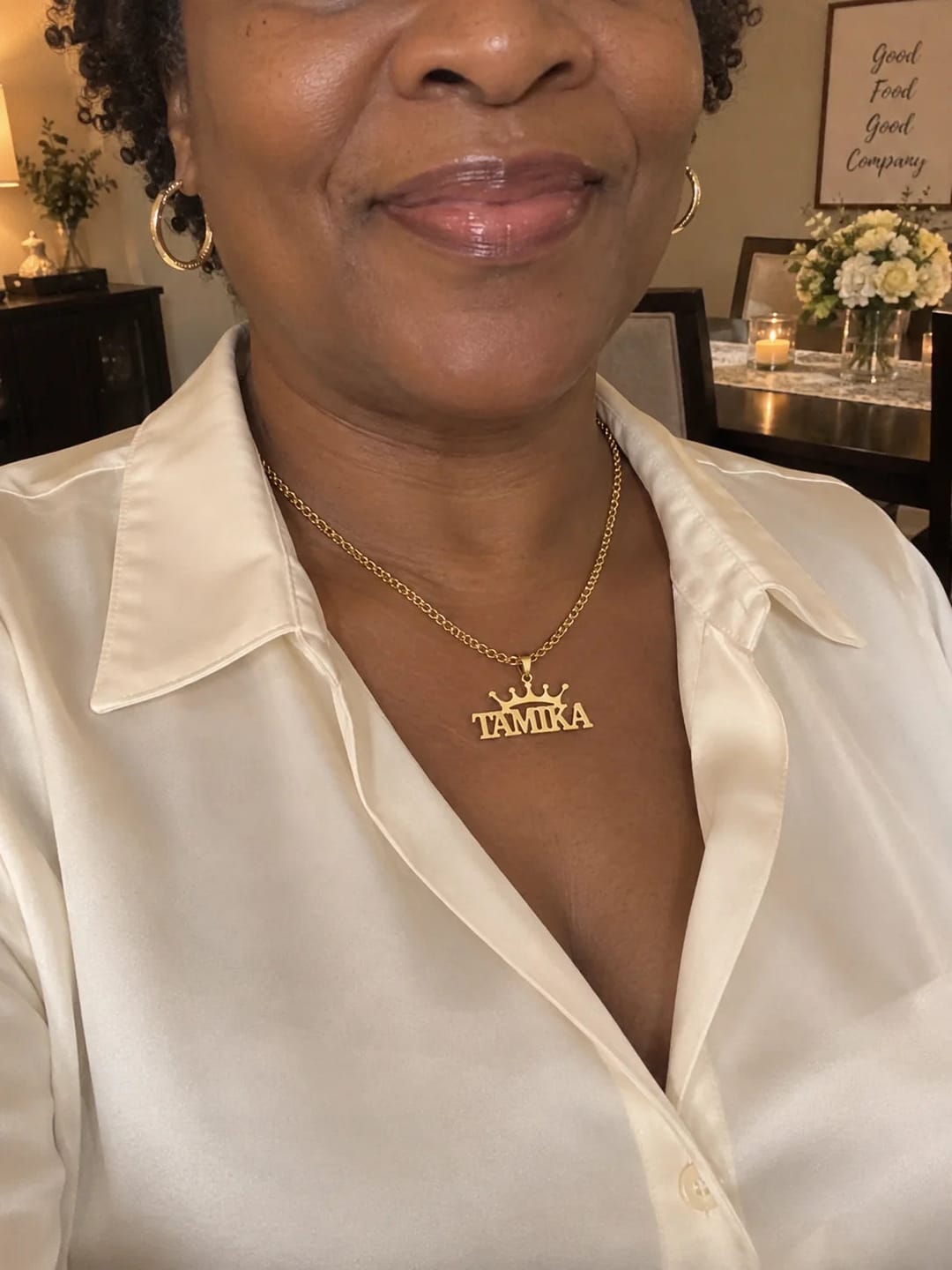 Customer photo review of Personalized Crown Name Necklace