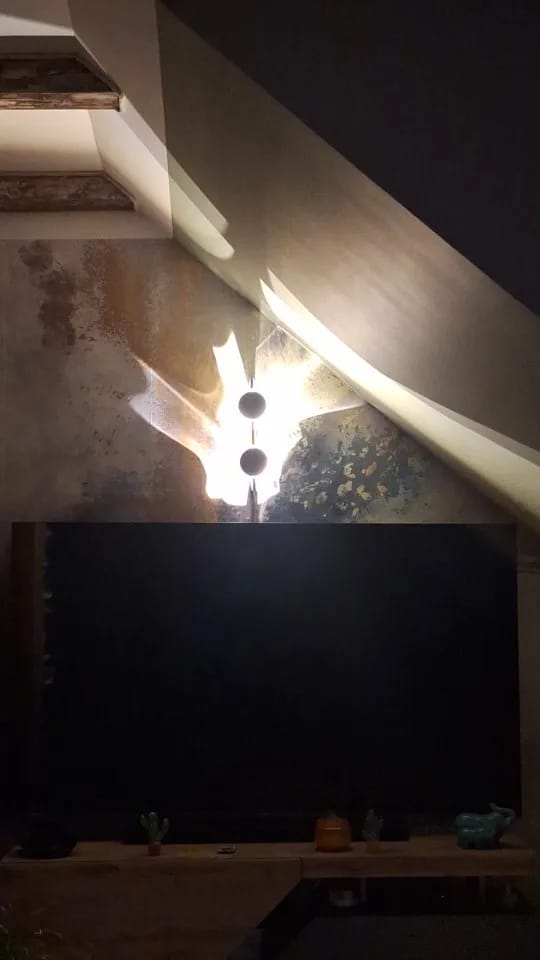 Customer photo review of Applique murale vagues lumineuses