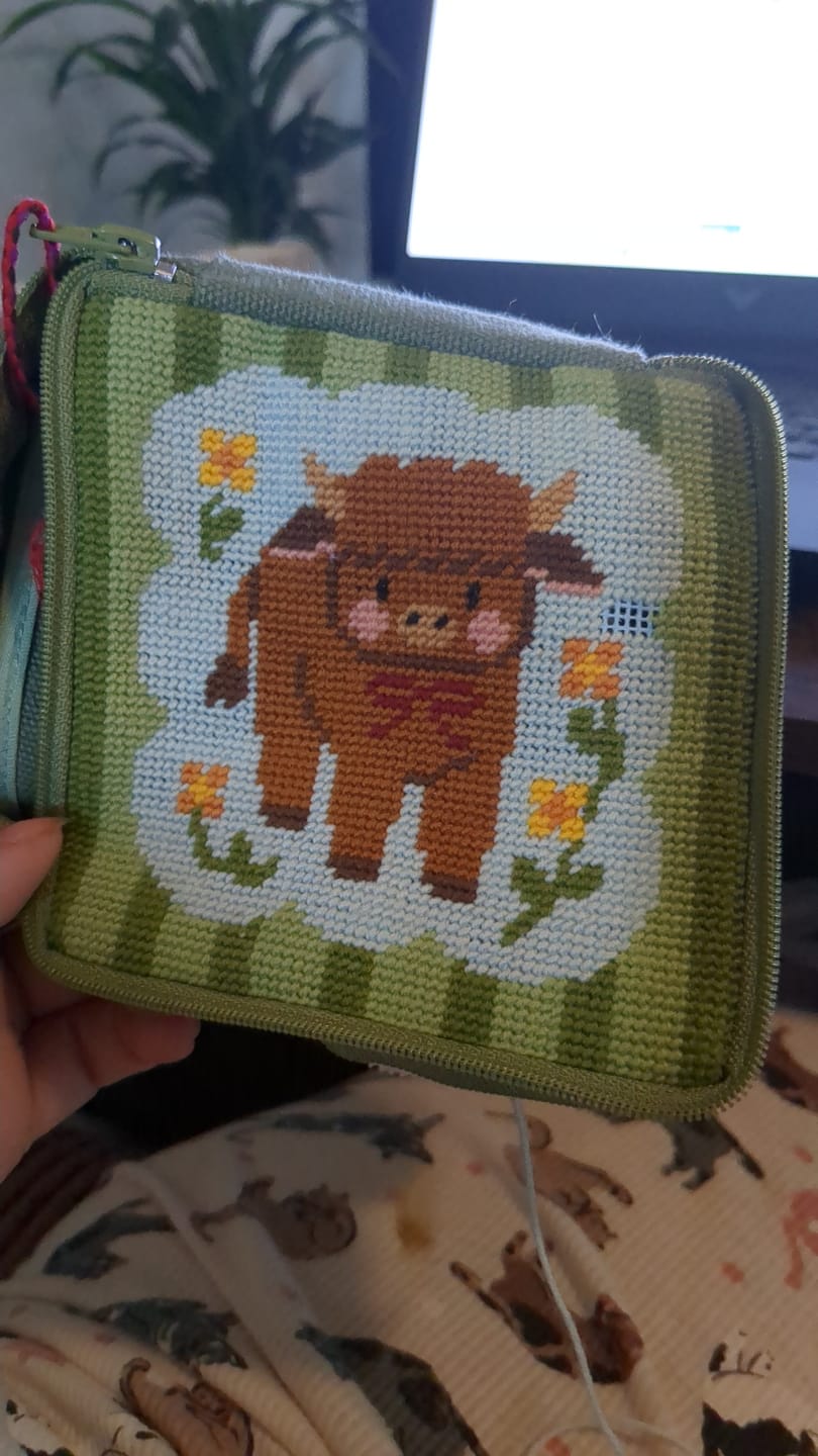 Customer photo review of HIGHLAND COW - Needlepoint Pouch Kit