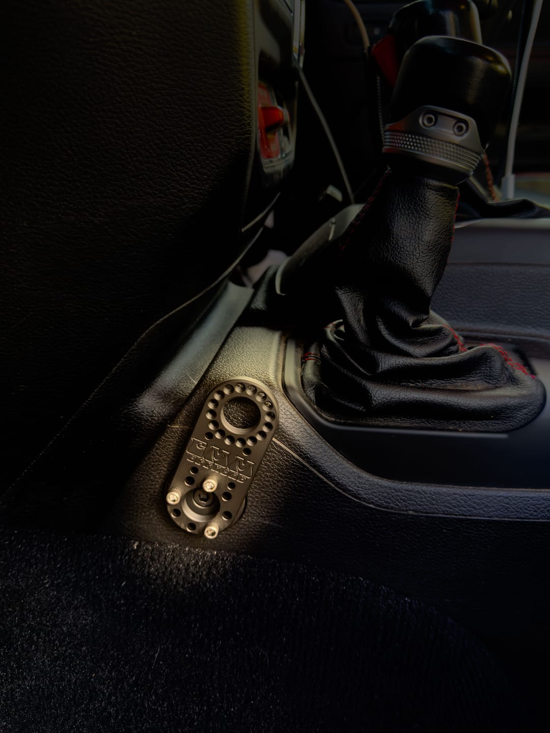 Customer photo review of UNIVERSAL ACCESSORY MOUNT FOR 2018+ JEEP WRANGLER JL &  GLADIATOR - CMM OFFROAD