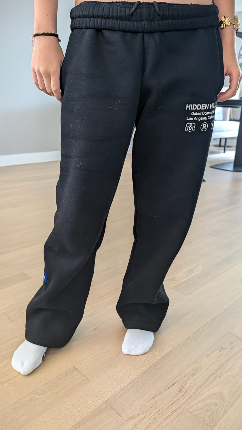 Customer photo review of LABEL STRAIGHT LEG SWEATPANTS BLACK