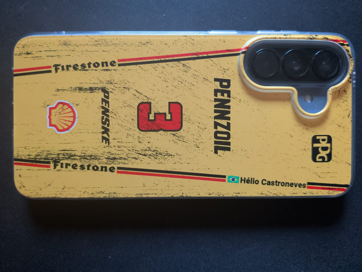 Customer photo review of Yellow Submarine Racing Livery - Individuelle Handyhülle für Samsung