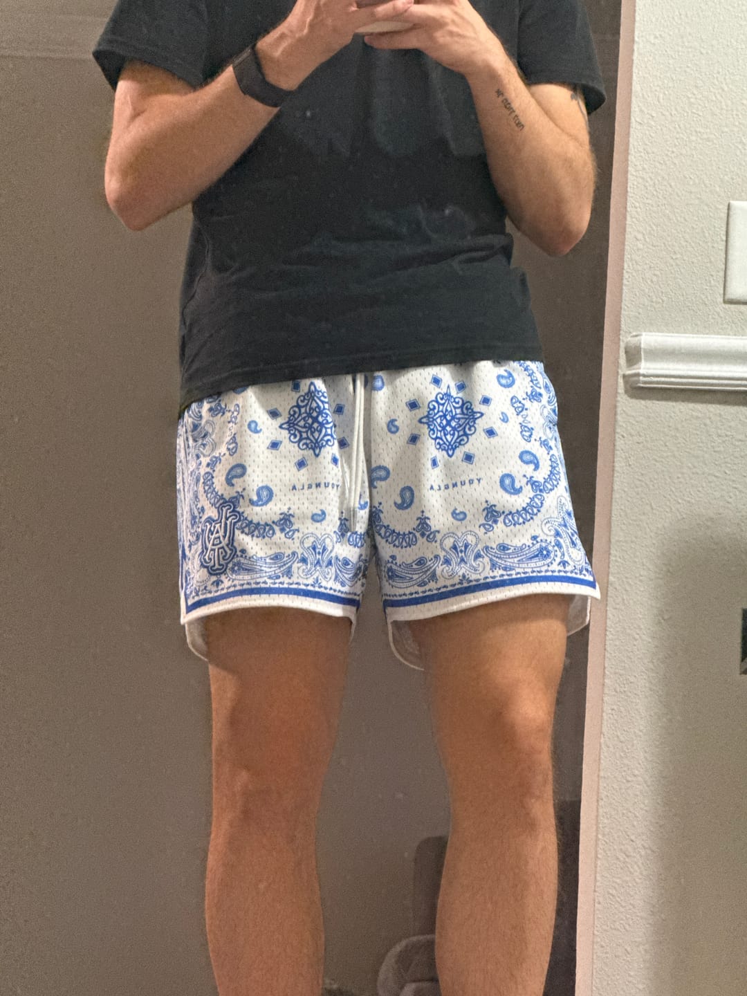 Customer photo review of 132 Infamous Bandana Shorts