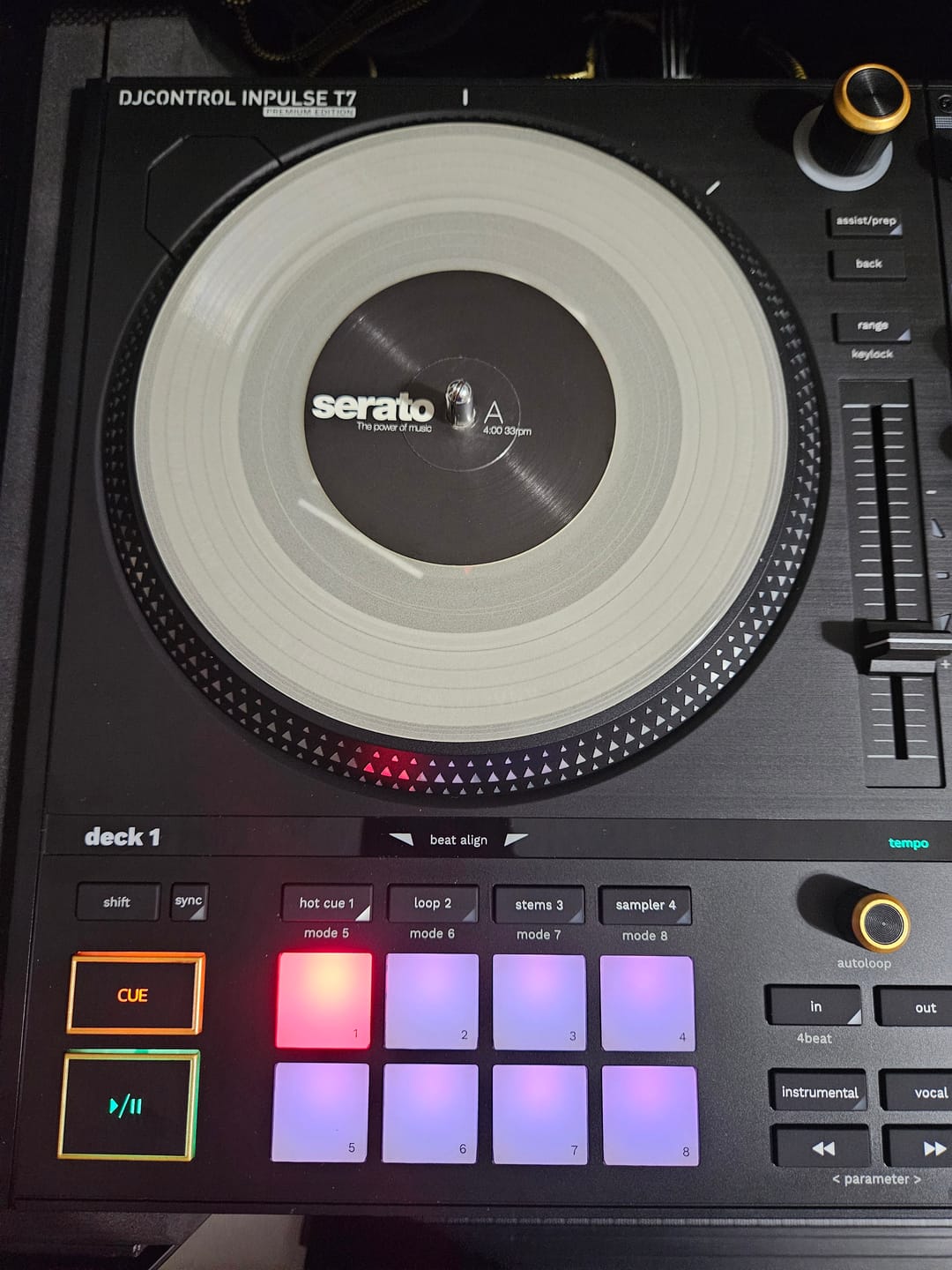 Customer photo review of Serato SCV-PS-GID-7 Control Vinyl Pair - 7 Inch