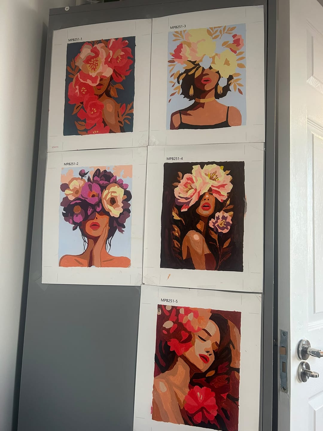 Customer photo review of 6 Mini Paintings - Flower Ladies Set
