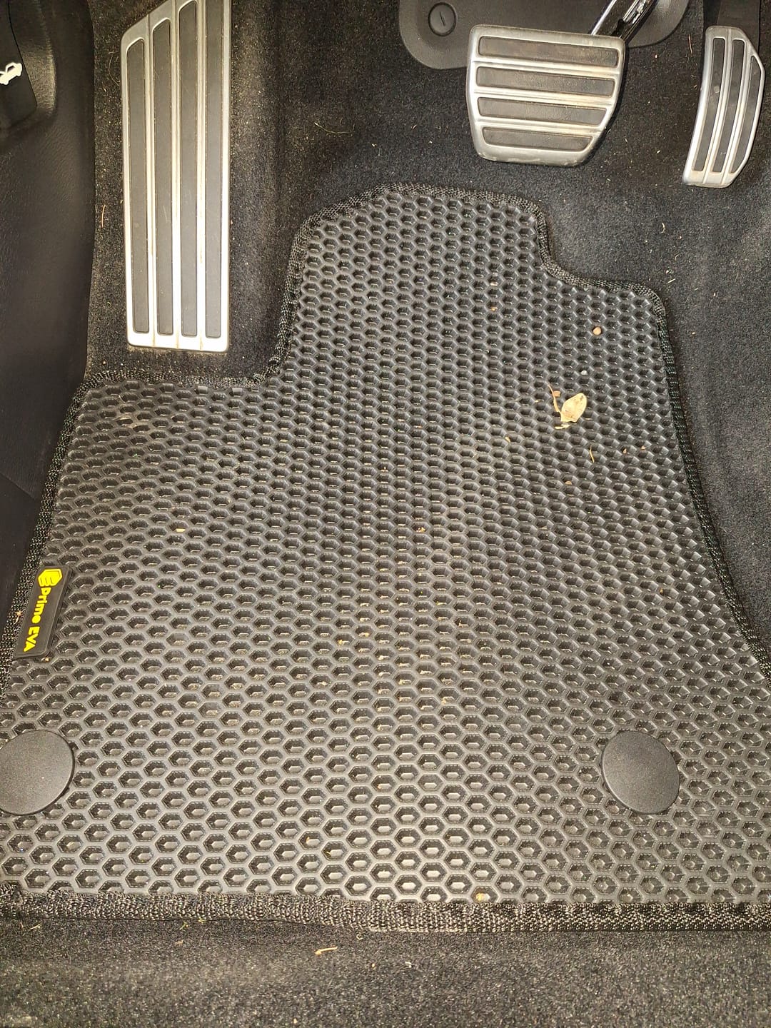 Customer photo review of Auto Fußmatten nach Maß - Vorne