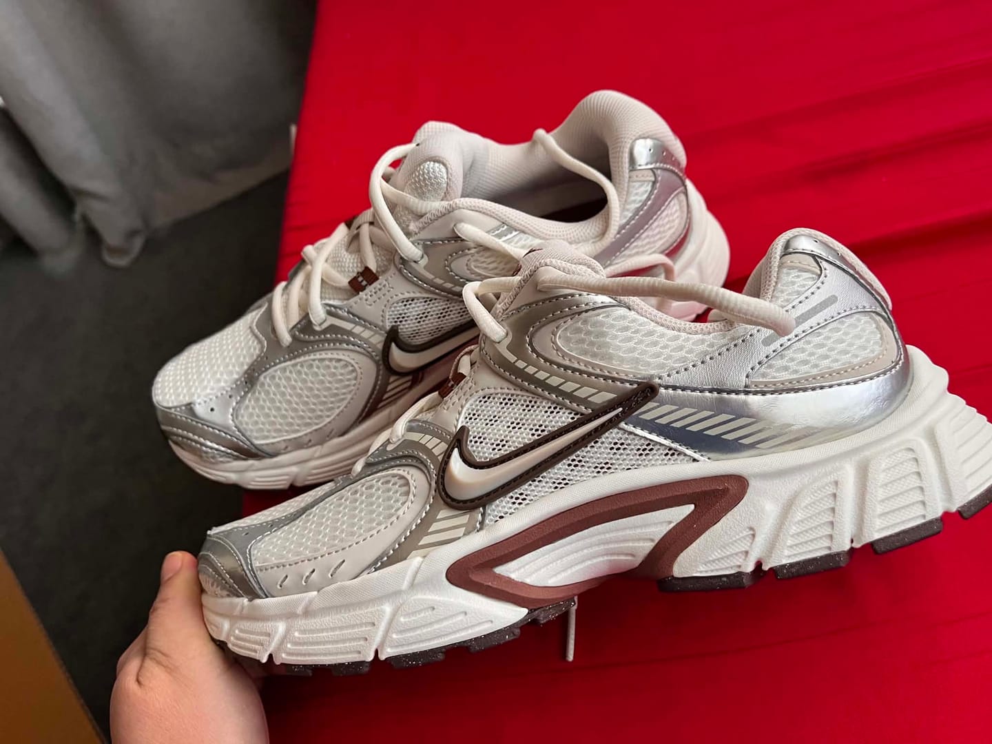 Customer photo review of Basement - Sneaker Mystery Box