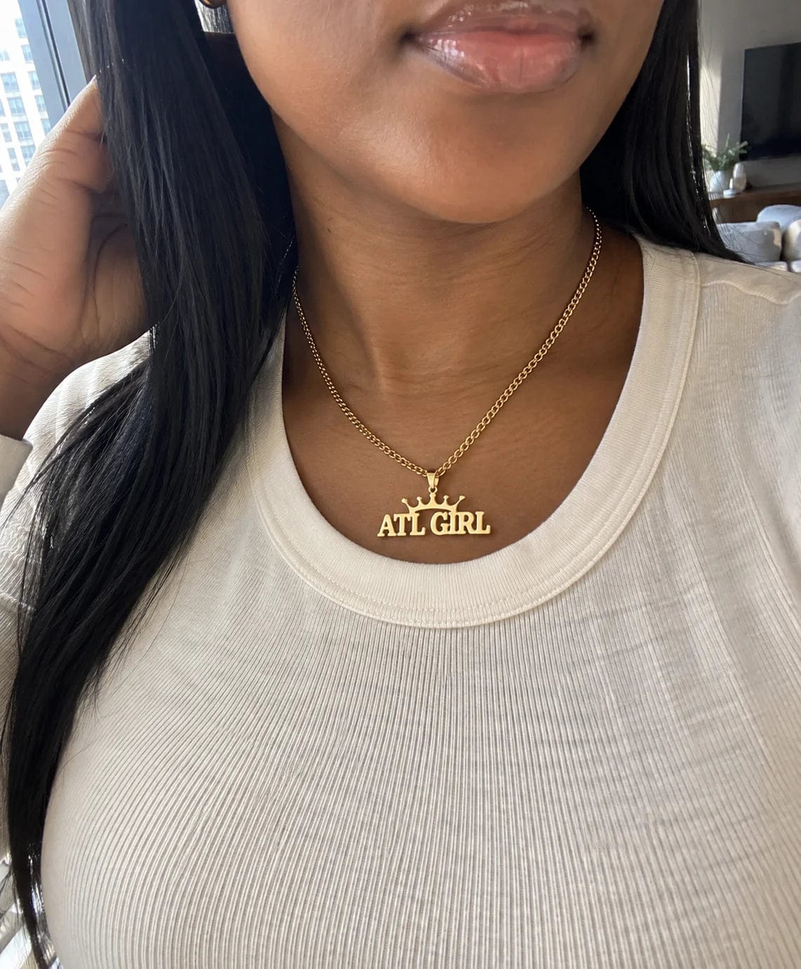 Customer photo review of Personalized Crown Name Necklace