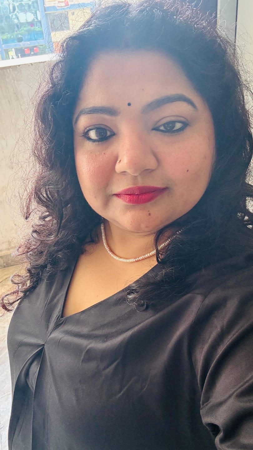Customer photo review of Women Black Flowy Pleated Kurta