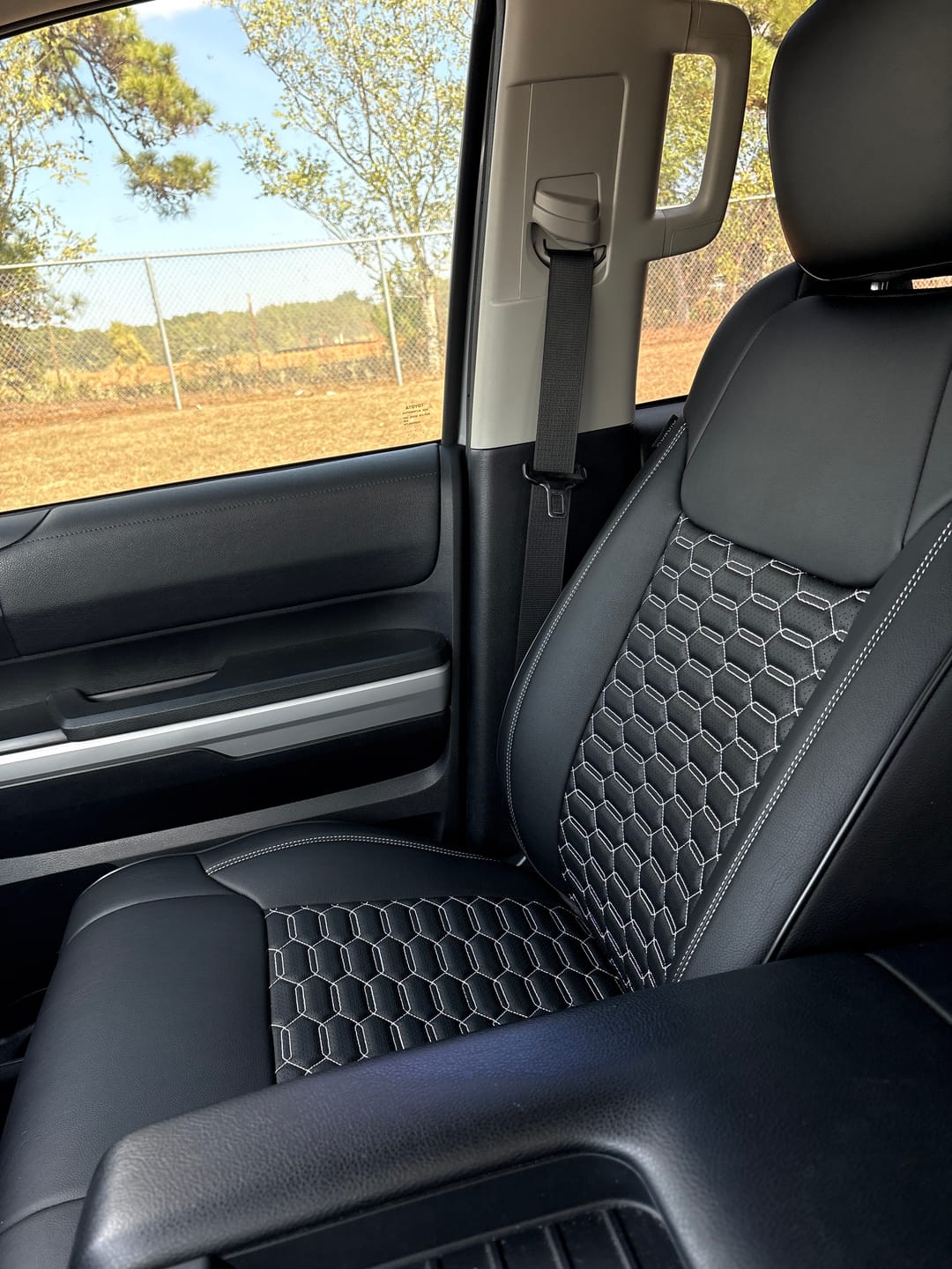 Customer photo review of 2014-21 Toyota Tundra Custom Leather Seat Covers