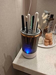 Customer photo review of SUGENZA Lume™ | Otomatik Makyaj Fırçası Temizleyici