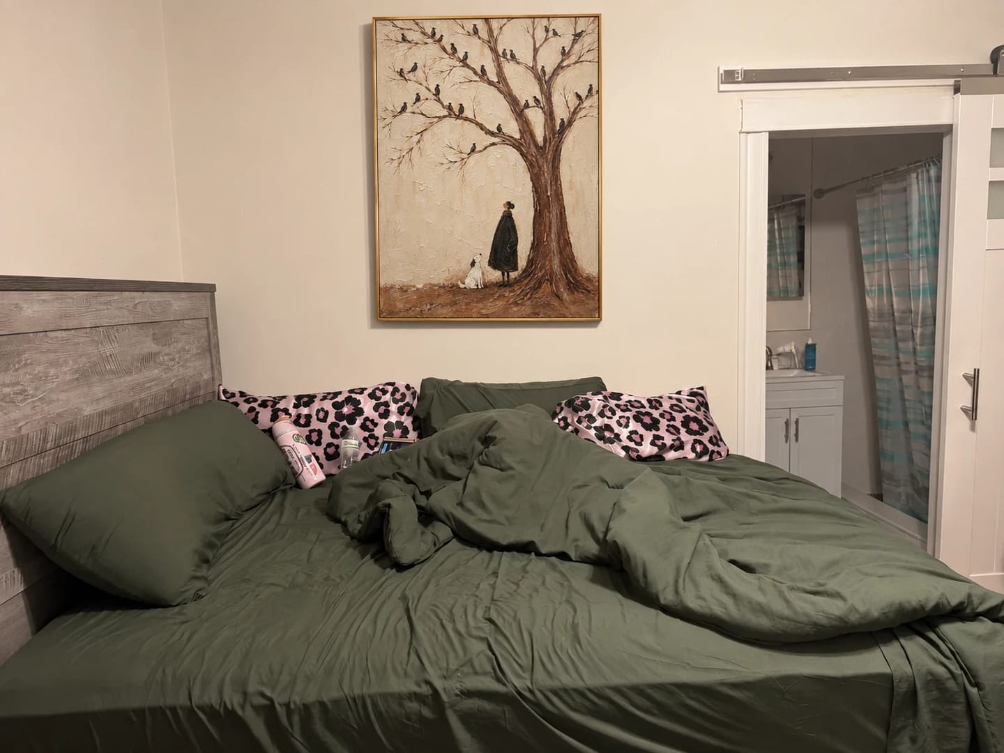 Customer photo review of Modern Folk Art｜Under the Old Tree