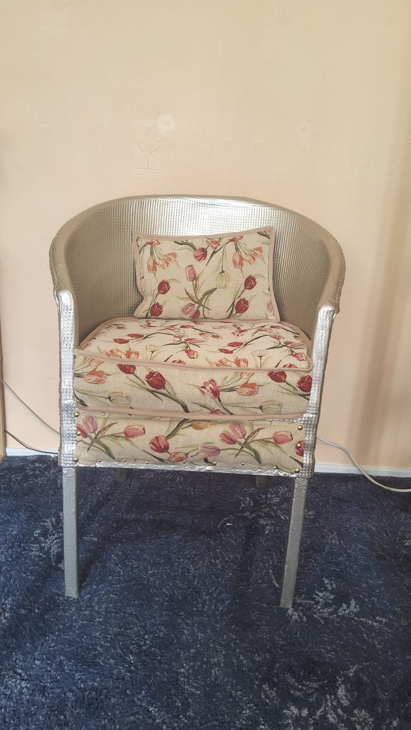 Customer photo review of Falling Tulips on Beige Tapestry Fabric