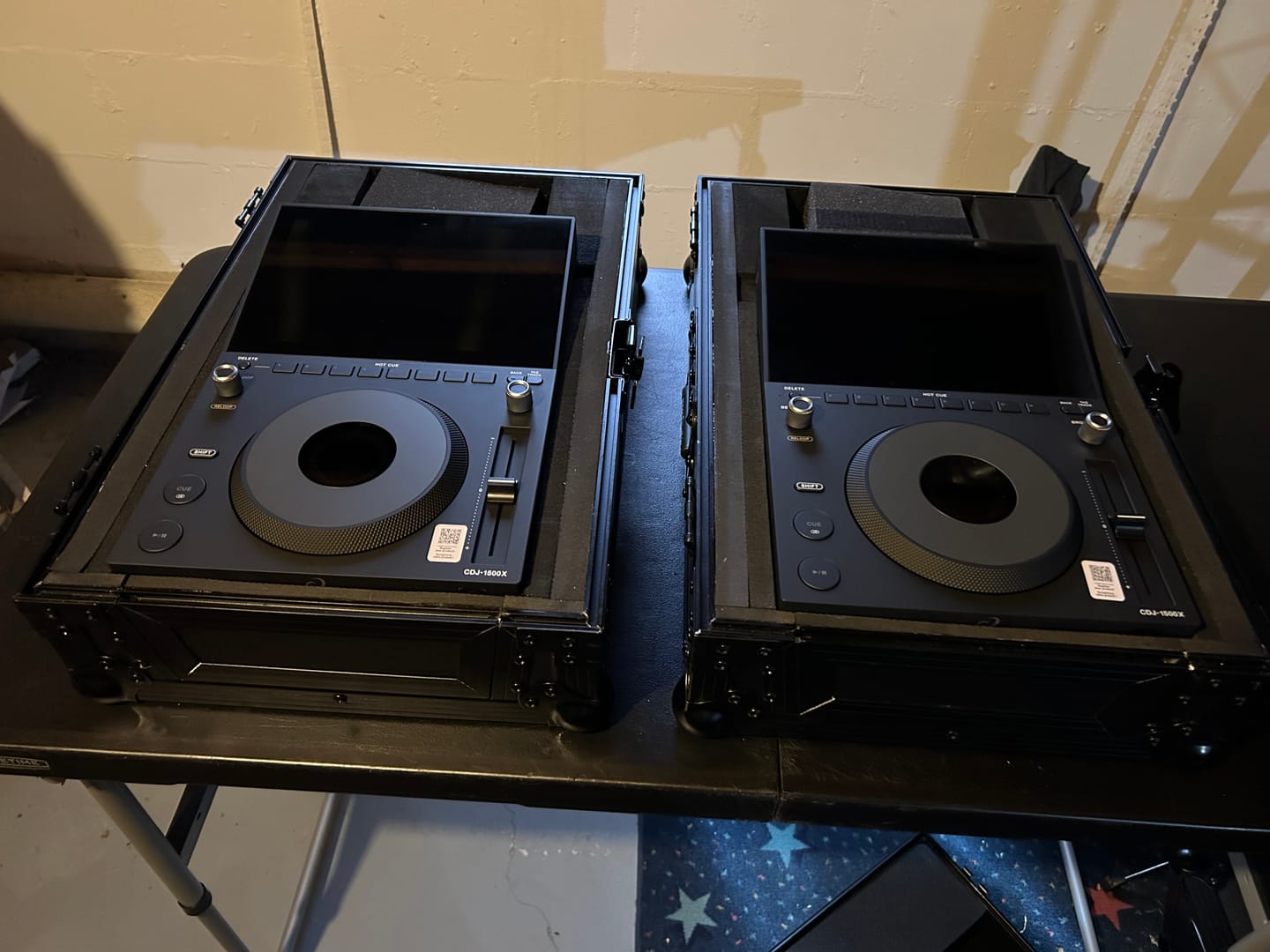 Customer photo review of Flight Case for AlphaTheta CDJ-1500X – Black Label