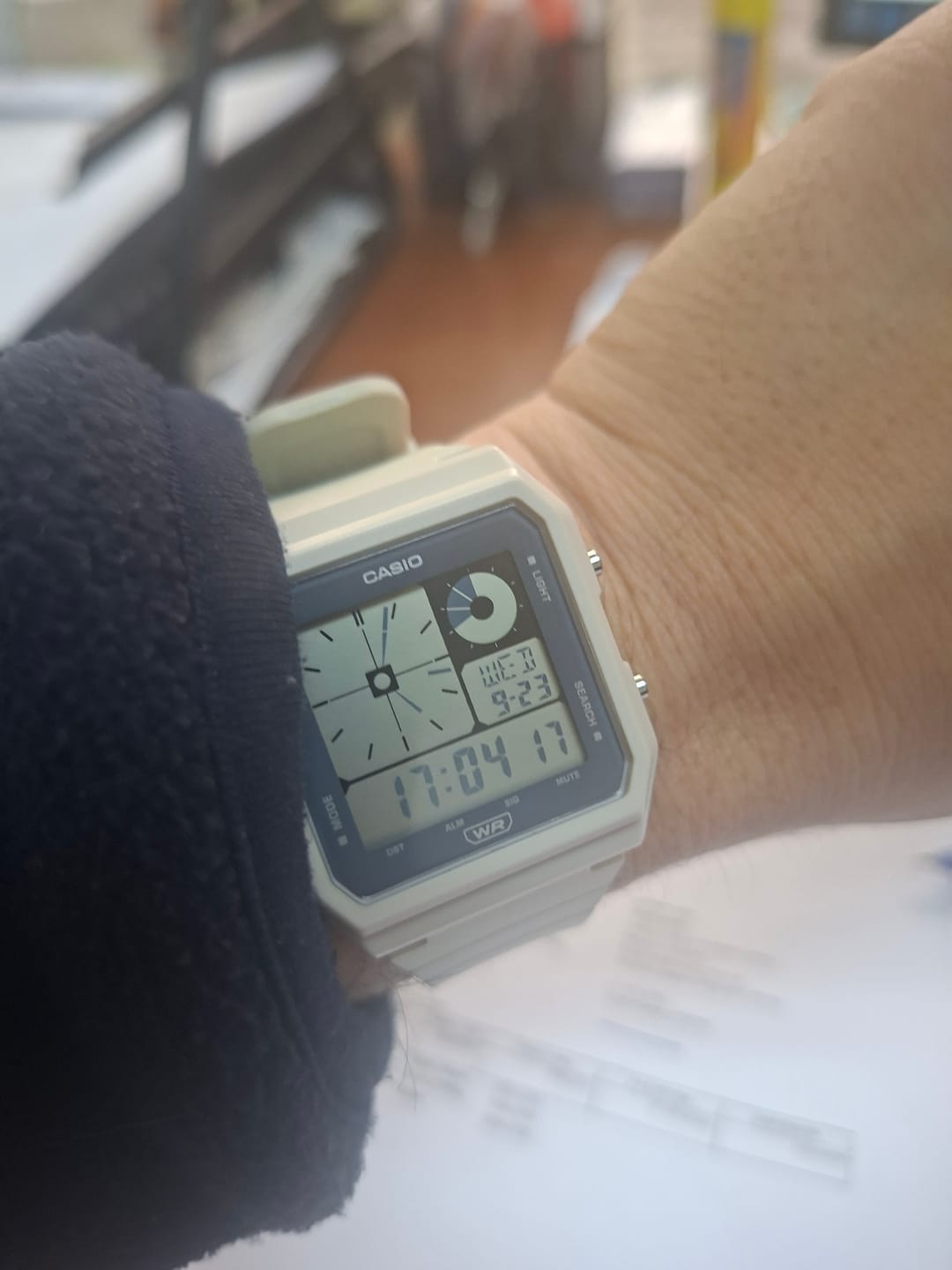 Customer photo review of Reloj Casio Vintage LF-20W-8A Twin-Graph Reissue Resina