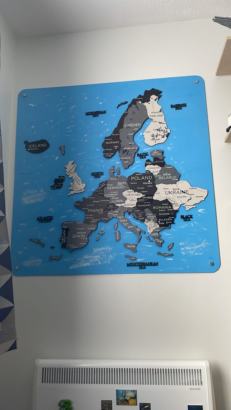 Customer photo review of 3D Europe Wooden Map Nordik