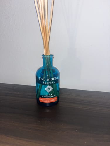 Customer photo review of Antichi Legni Salimbeni 100 ml + Zagara di Taormina da 100 ml in PROVA OMAGGIO + Seta e Muschio Bianco da 100ml in PROVA OMAGGIO