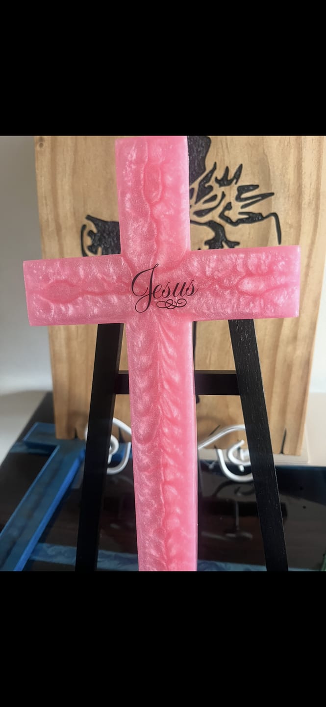 Customer photo review of 12x6x1" Cross Silicone Mold For Epoxy Resin - Medium Cross Mold