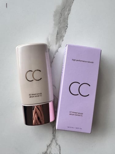 Customer photo review of Base Ela™ CC sérum tonalizante corretor de cor