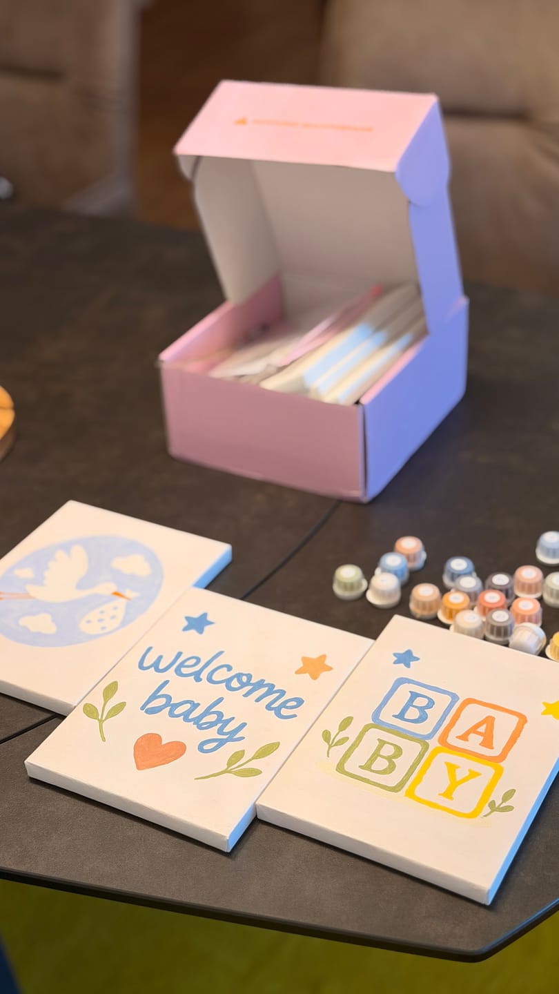 Customer photo review of 6 Mini-Gemälde | Willkommen Baby Set