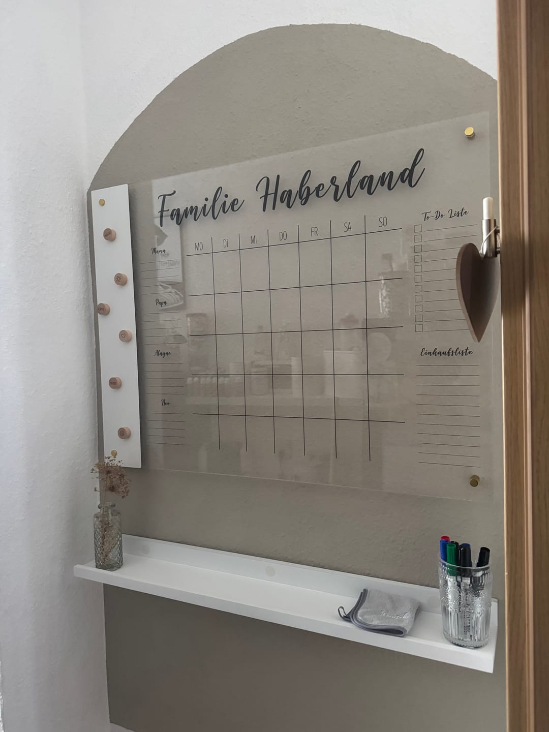 Customer photo review of Kalender Wandregal