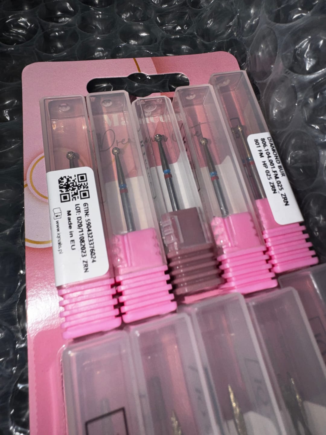 Customer photo review of IQ Nails Diamond DuoFrez Nail Drill Bit Smart Gold Line Ball Shape Fine Standard Grit ZRN Coating 001.FM.025Z