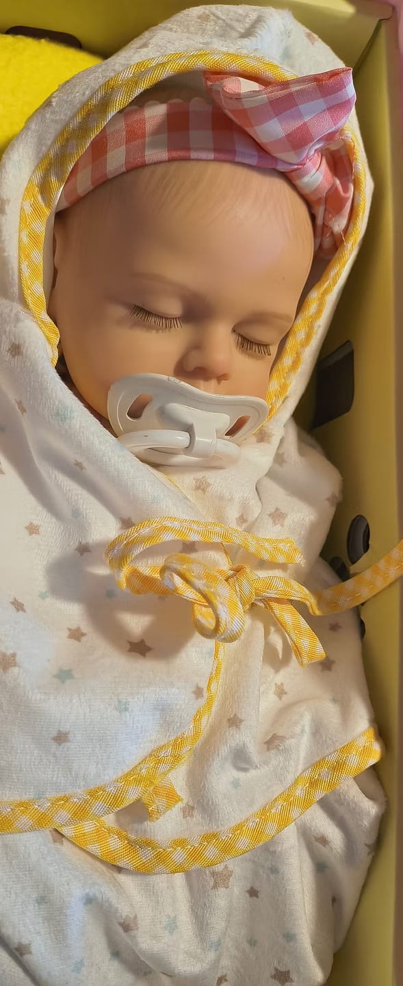 Customer photo review of Lucy — 16″ Realistic Silicone Sleeping Baby Doll