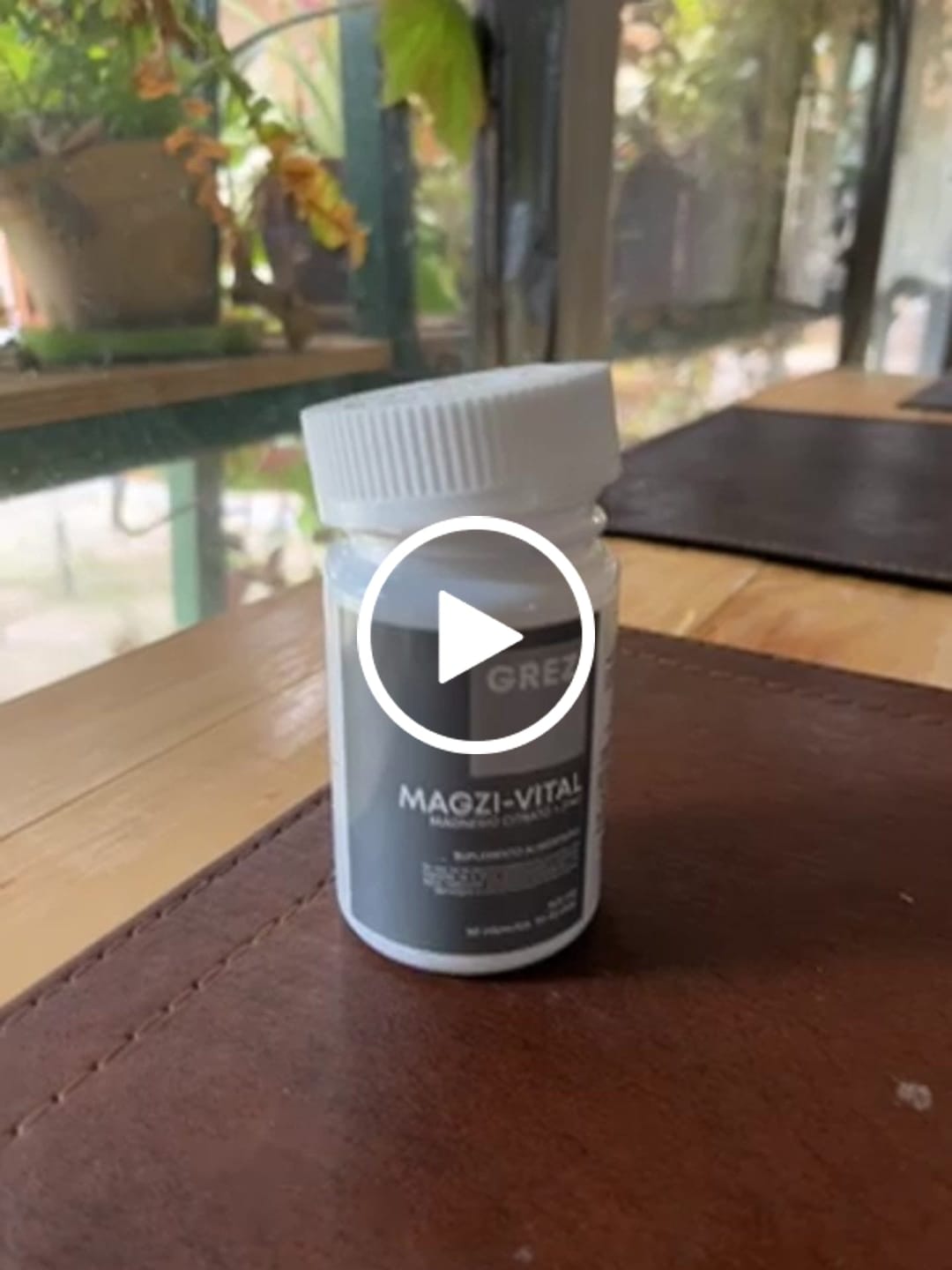 Customer video review of MAGZI-VITAL T - Magnesio bisglicinato + Zinc + Aminoácido para el Sueño - 60 cápsulas