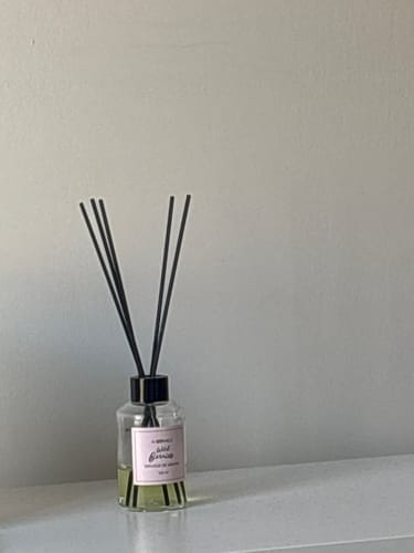Customer photo review of Difusor de Aroma - Wild Berries 110 ml