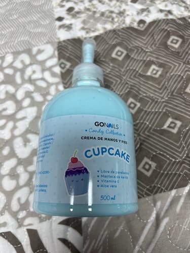Customer photo review of Crema de Manos y Pies - Cupcake 500 ml