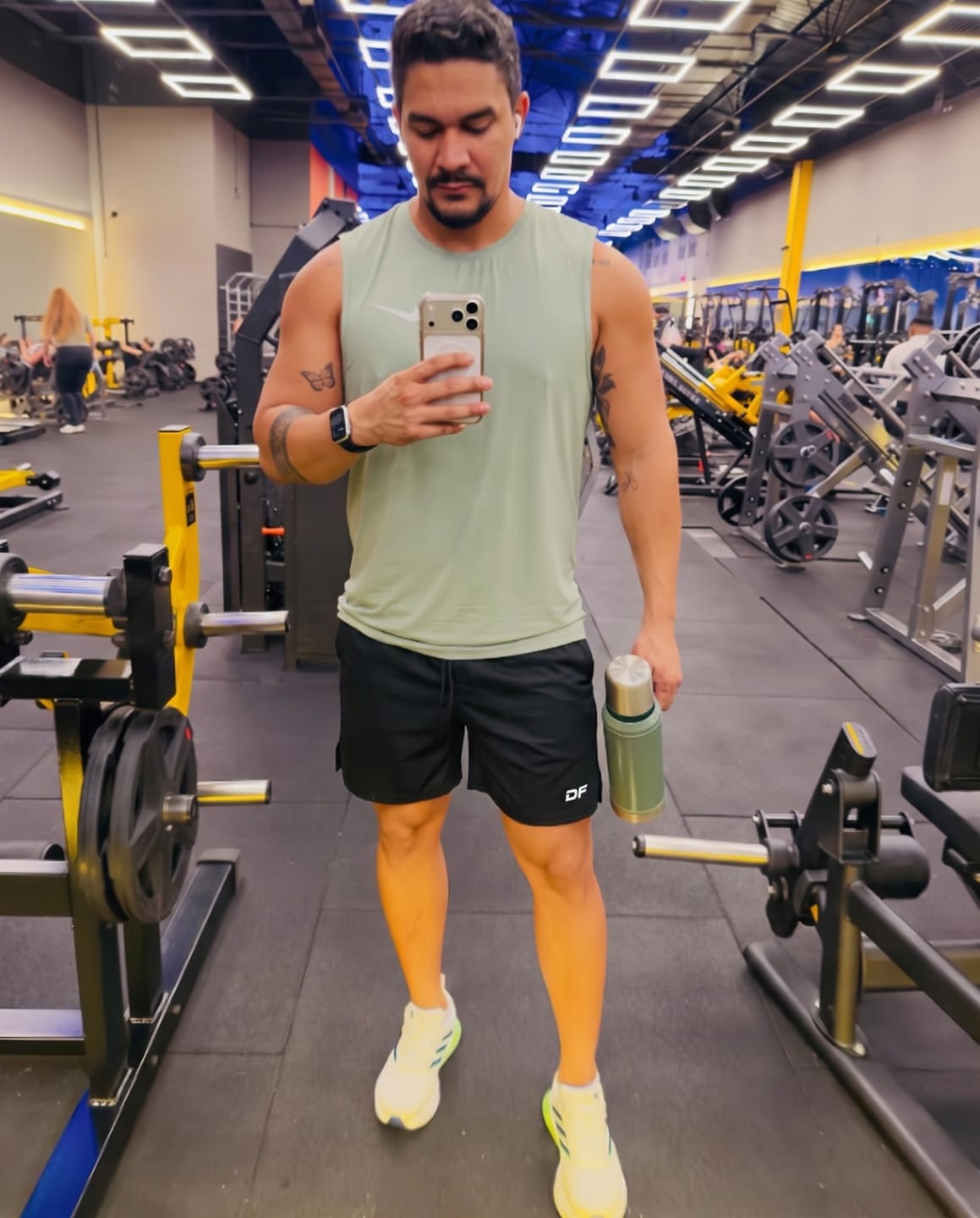 Customer photo review of Pack 3 Pantalonetas Deportivas Apparel