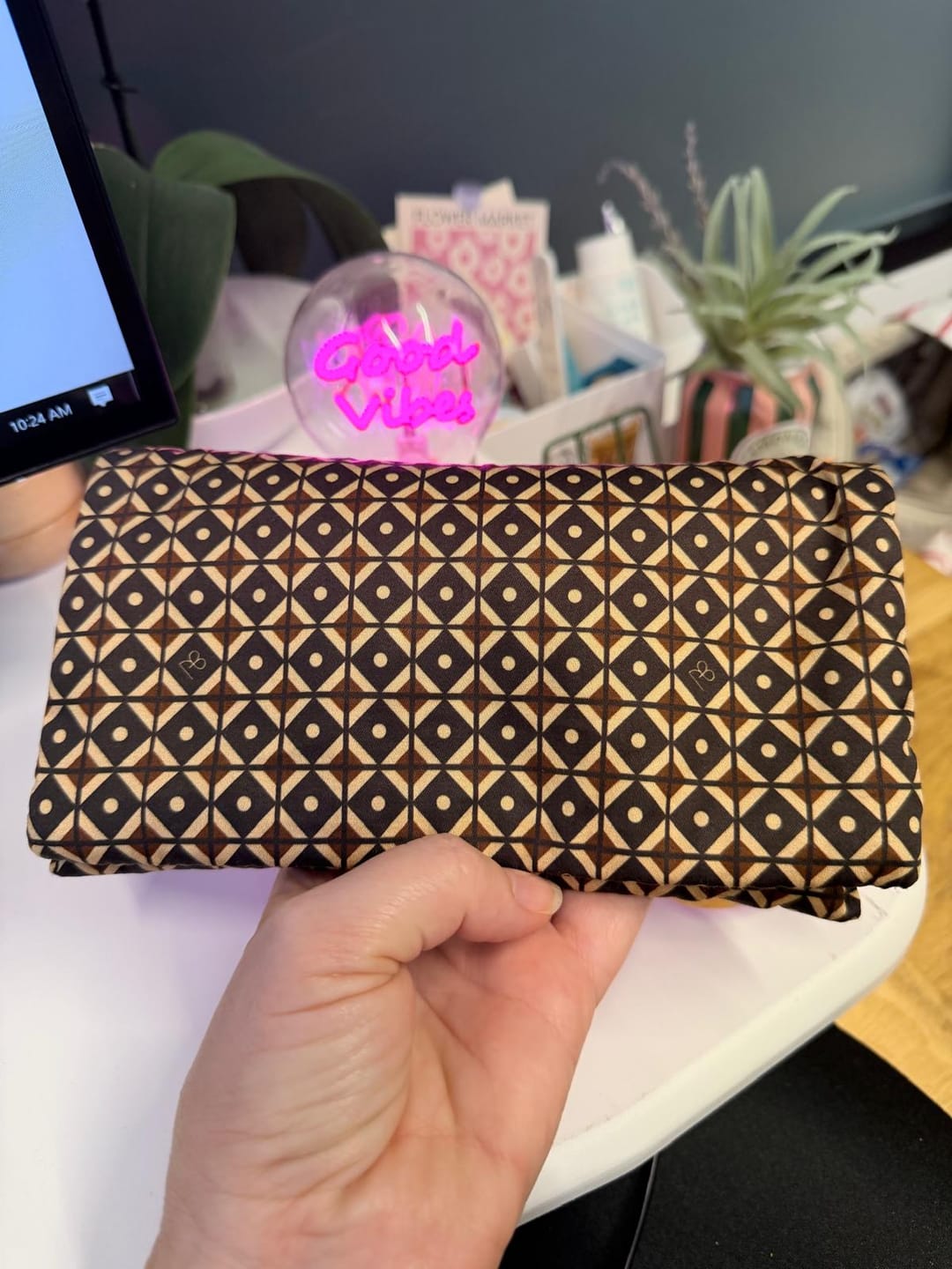 Customer photo review of נרתיק משקפיים גרייס
