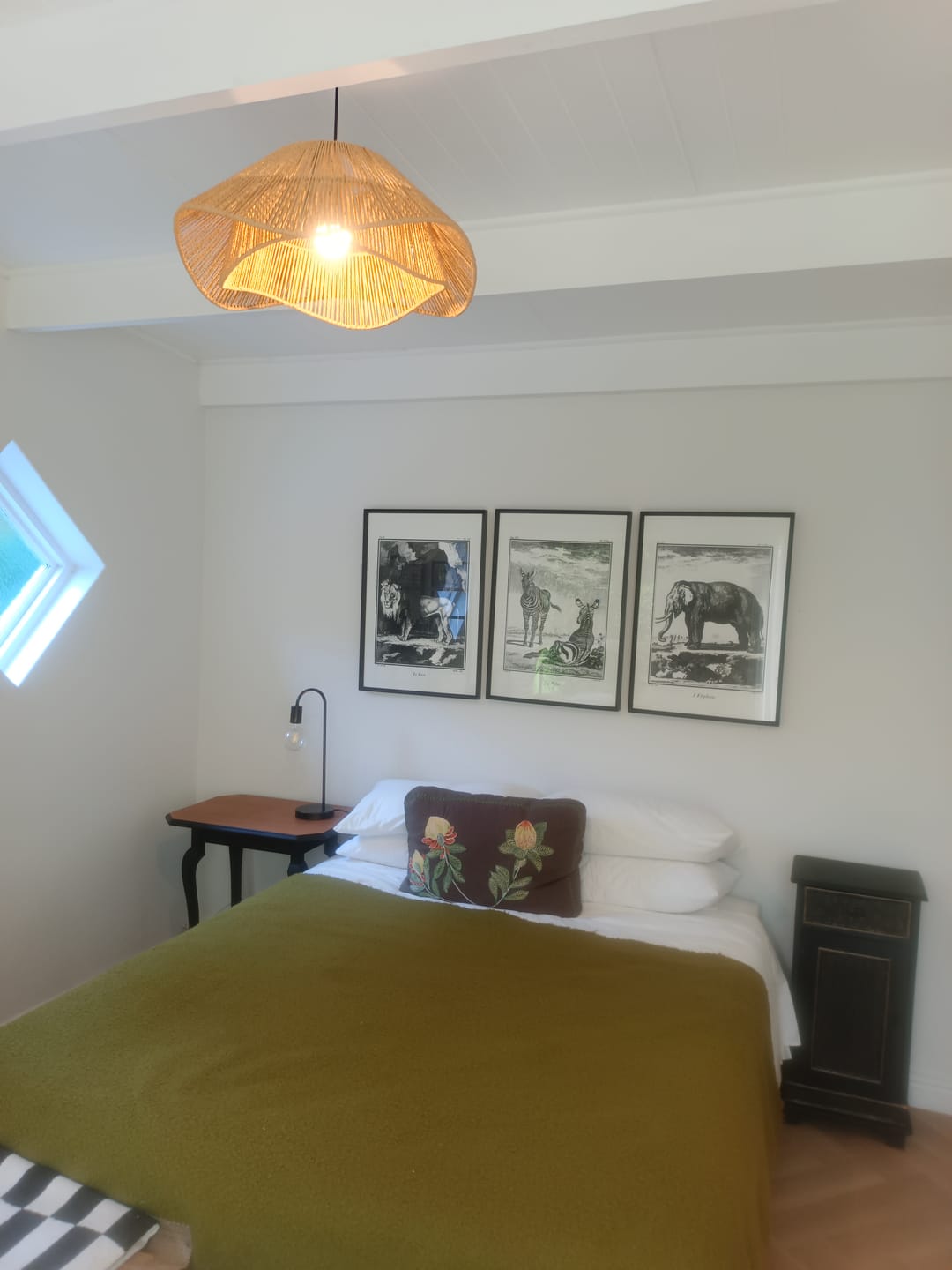 Customer photo review of Tulip Natural String Rattan Pendant Light
