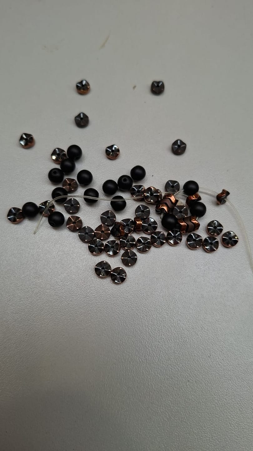 Customer photo review of Obsidian Armband - Power