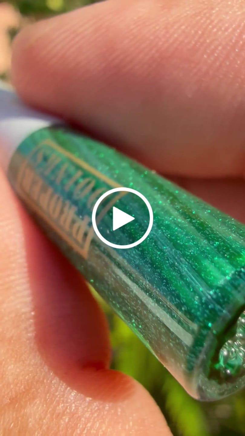 Customer video review of Proper Tips - Candy Apple