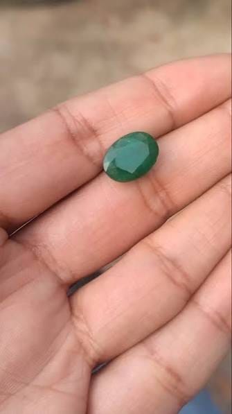 Customer photo review of Natural Emerald Stone (Panna) – Certified & Genuine