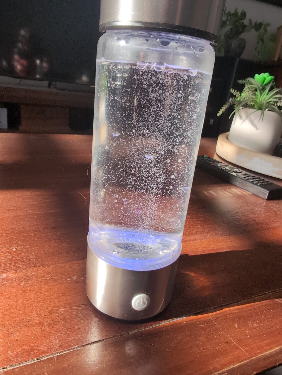 Customer photo review of HydroLab® 2.0 Hydrogen Water Bottle 420ml