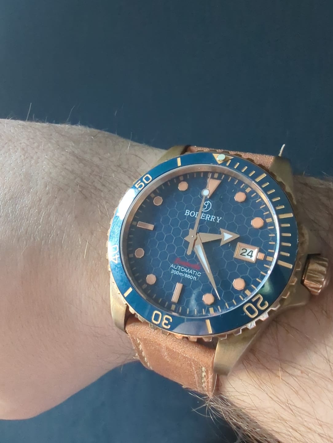 Customer photo review of SEATURTLE.OCEAN(BRONZE) - Automatic Bronze Diver Watch | Sea Blue/FKM Rubber