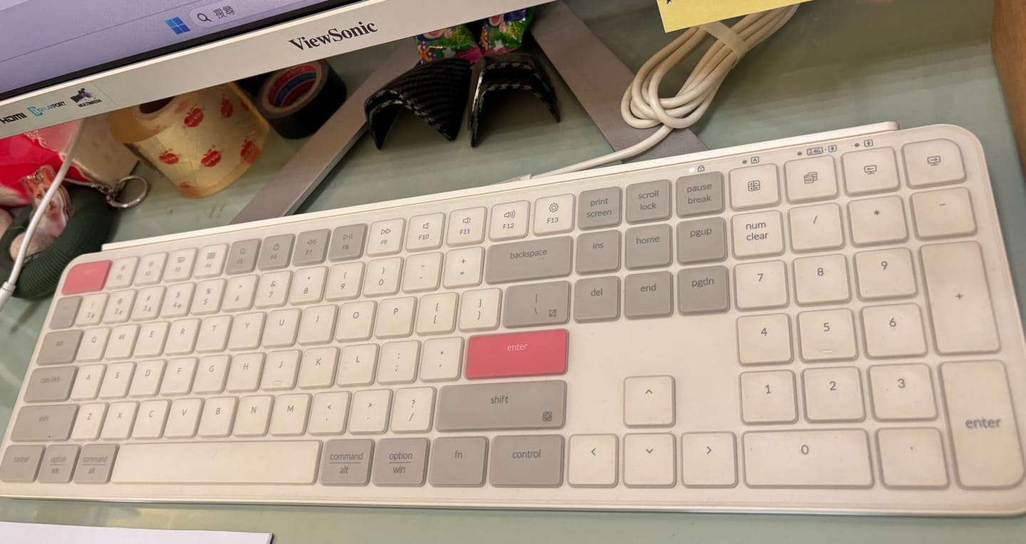 Customer photo review of Keychron B6 Pro 超薄無線鍵盤(注音/英文版本)