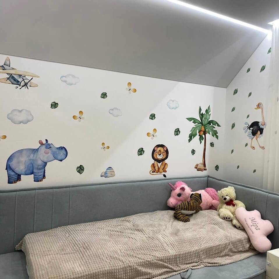 Customer photo review of Savanna Wall Decals 14.8