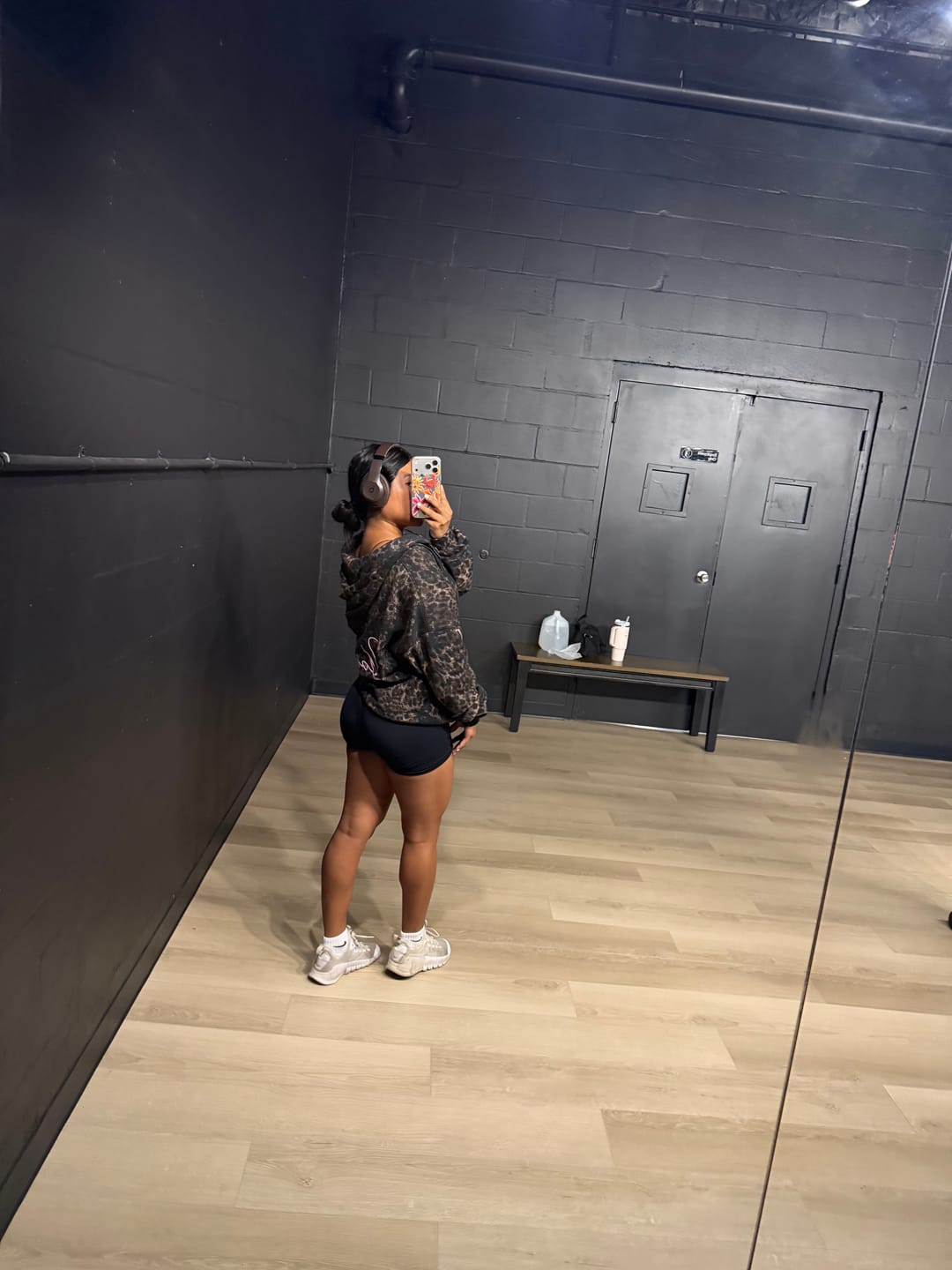 Customer photo review of W533 Flashback Zip Hoodie