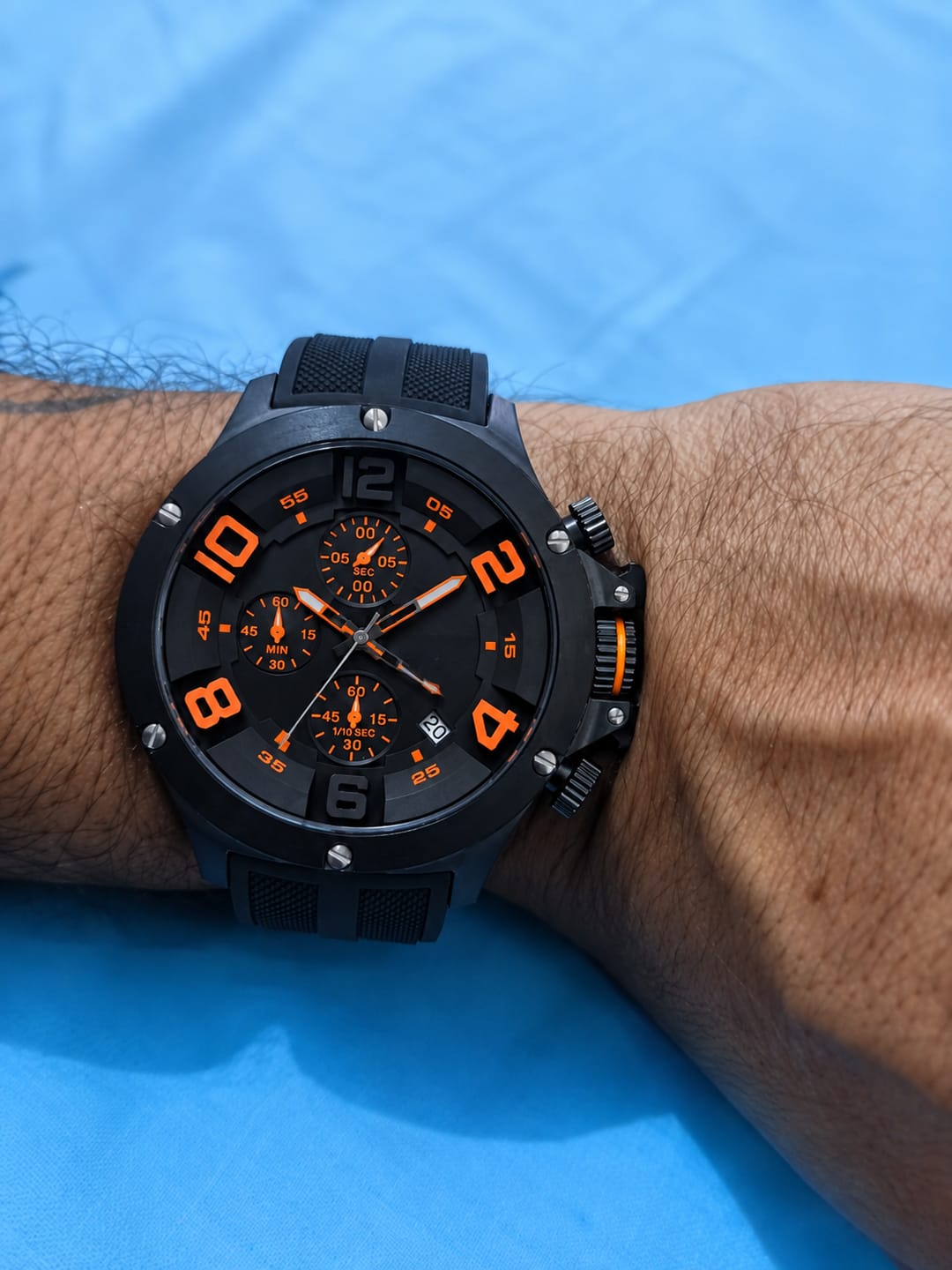 Customer photo review of Nyvolta® Raptor