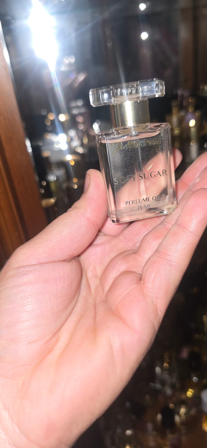 Customer photo review of SOFT SUGAR PERFUME OIL