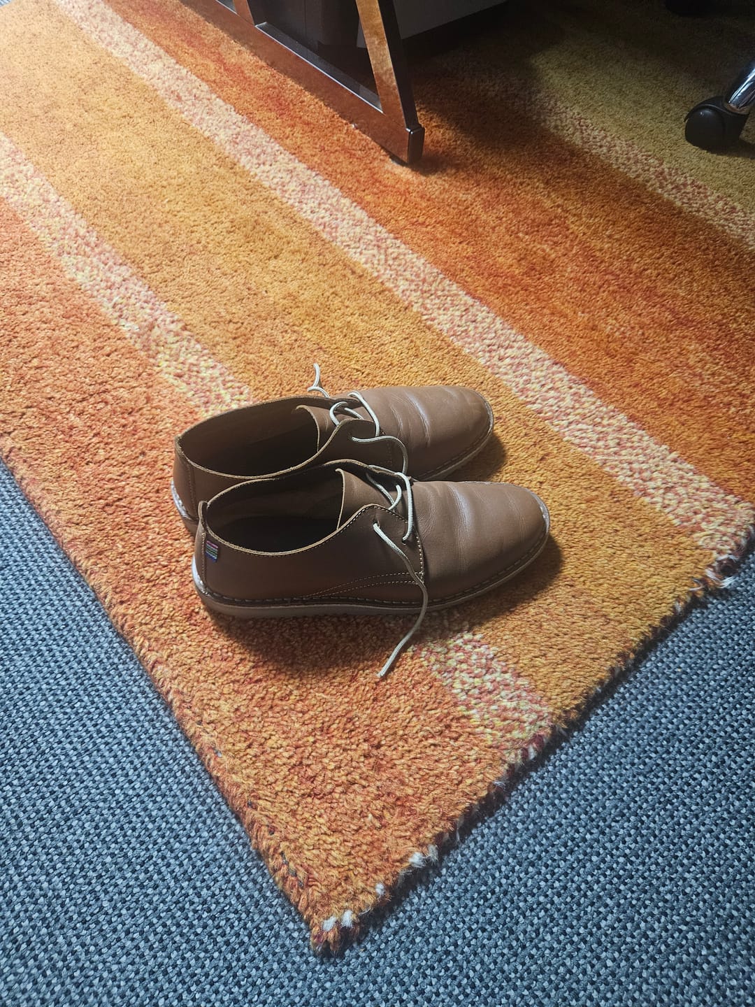 Customer photo review of Veldskoen Smart Shoe (Black)