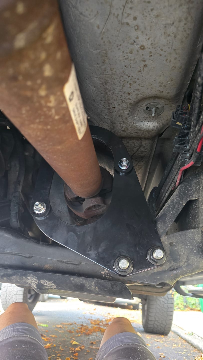 Customer photo review of 2003-2013 Ram 2500, 2003-2012 Ram 3500 Front Driveshaft Loop Kit